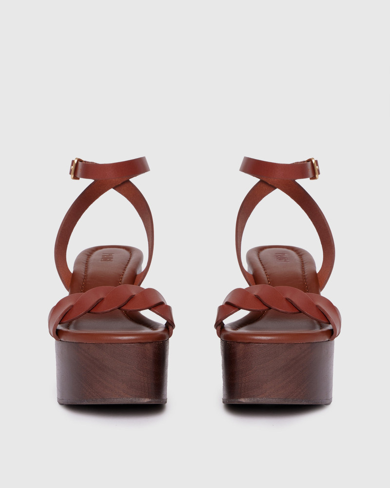 Romy Sandal 4