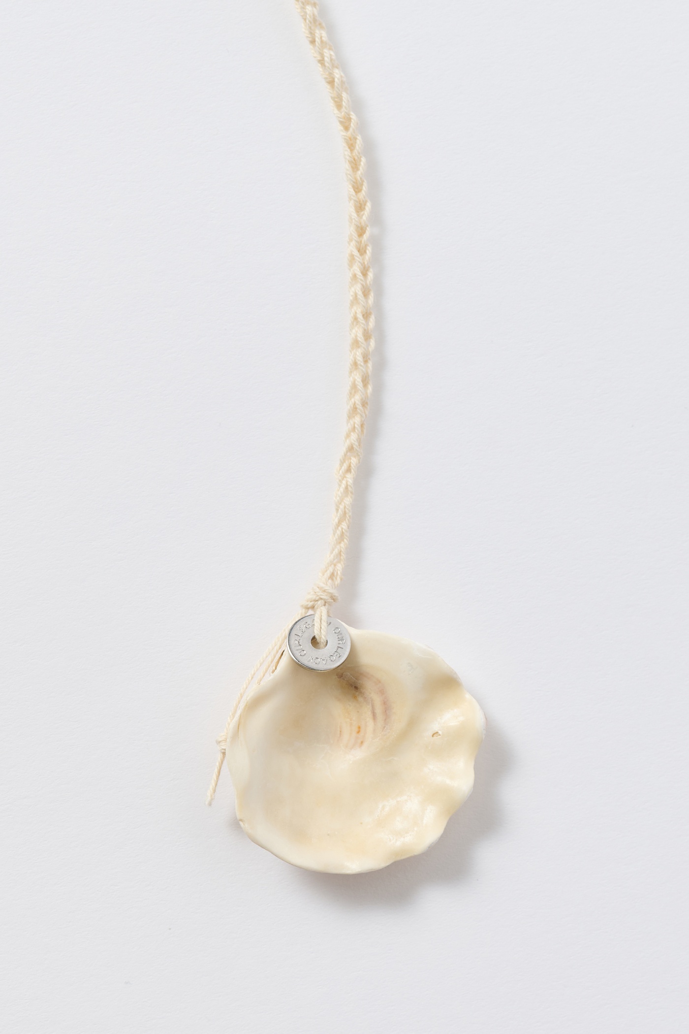 Crochet Catch Necklace Fly Shell - 4