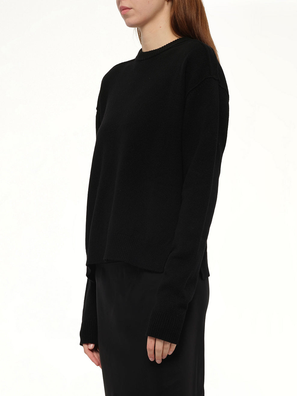 Round Neck Sweater in Black - 3