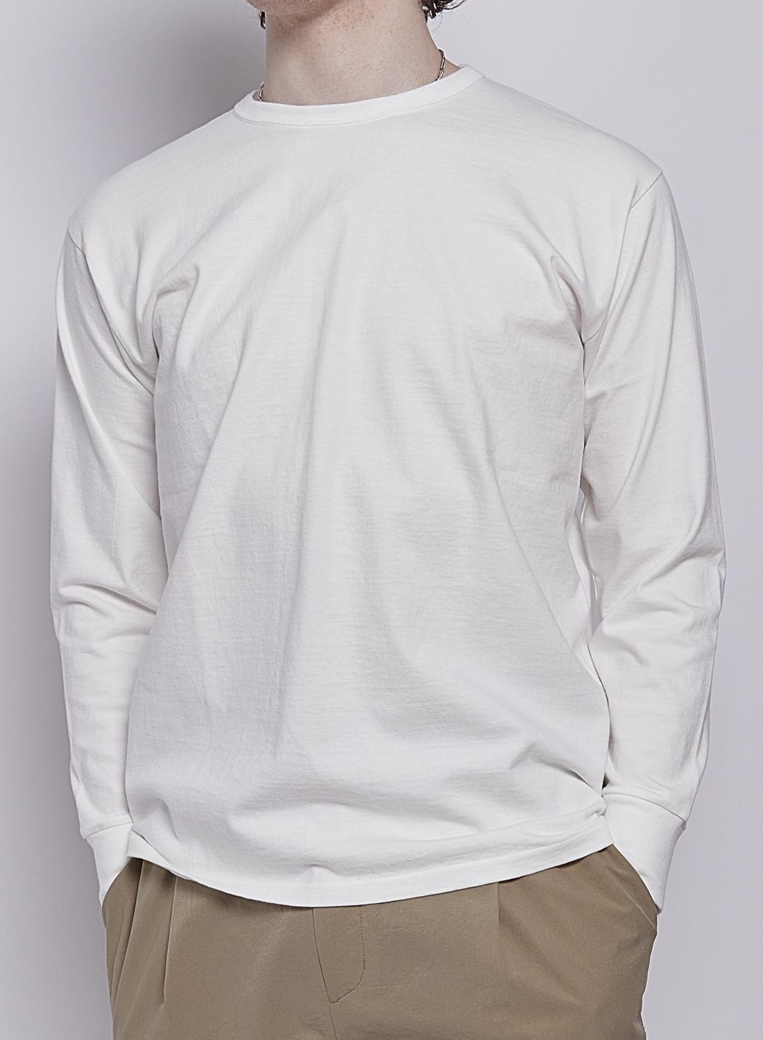 Allevol Heavy Duty Crew Neck Long Sleeve T-Shirt in White - 3