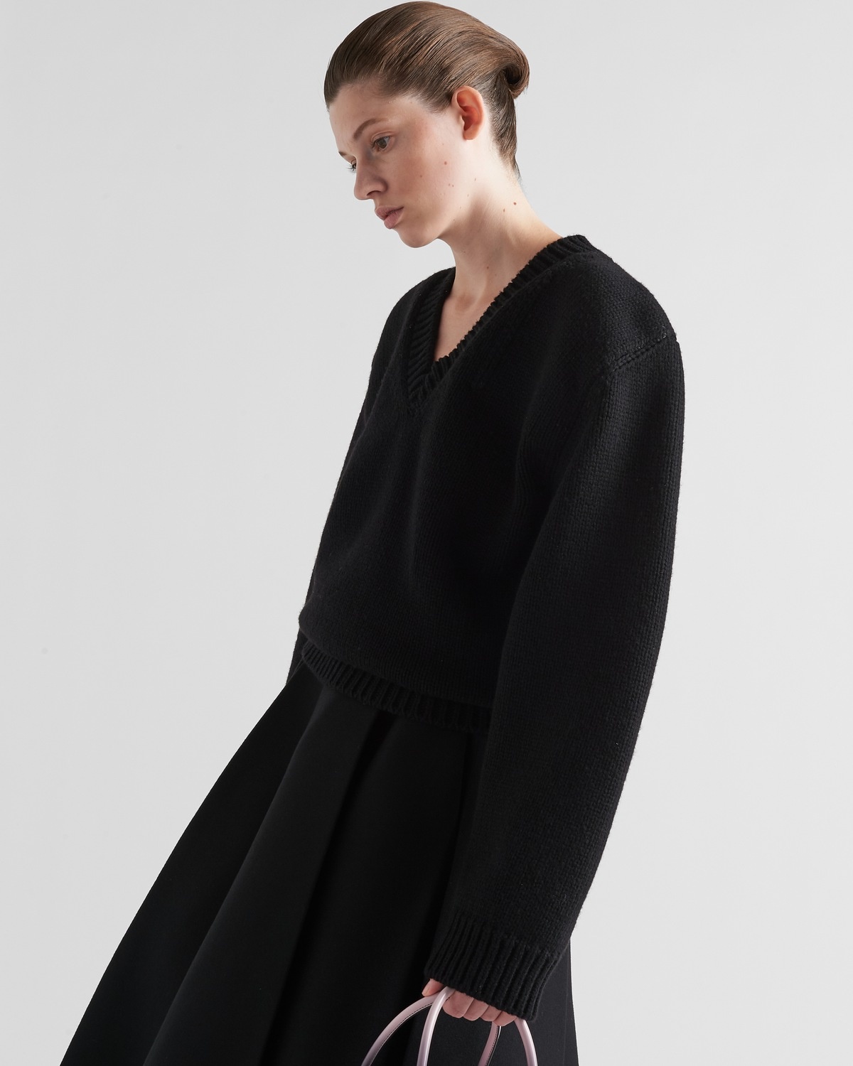 Wool and cashmere V-neck sweater - 6