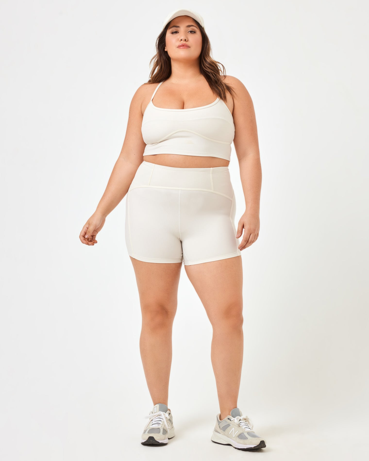 Revel Short - 7