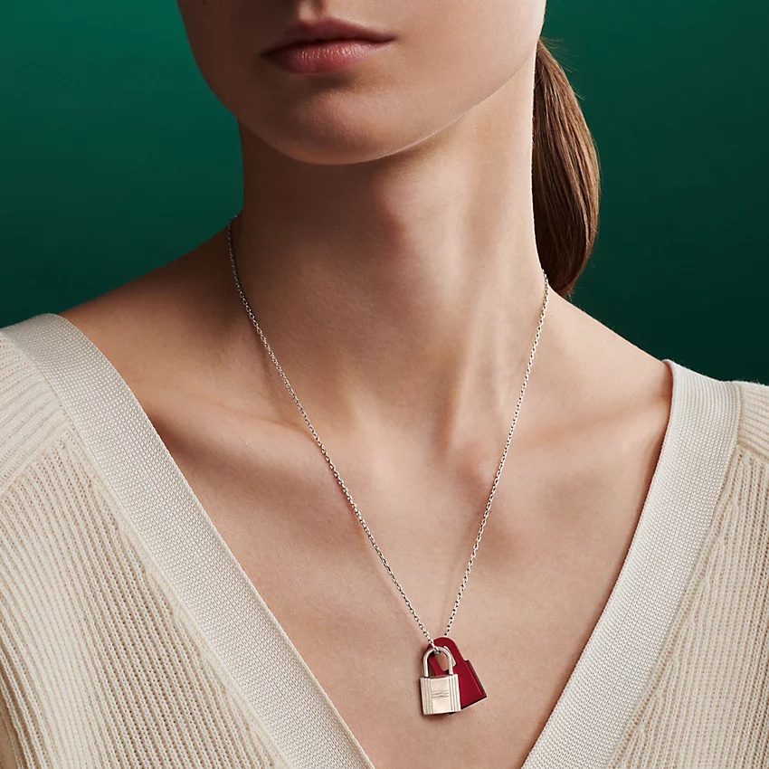 O'Kelly pendant, small model - 1