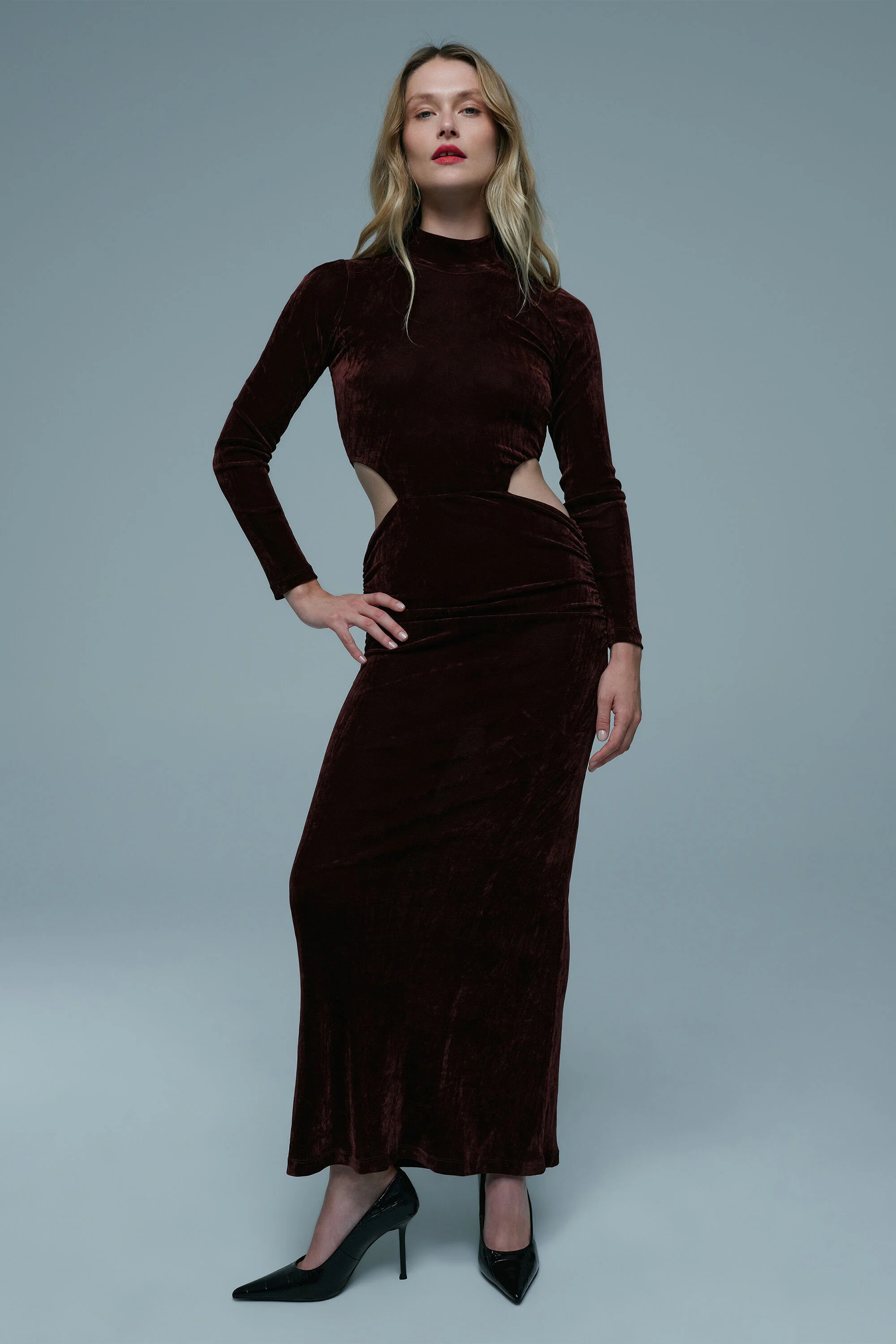 Alonza Cutout Maxi Dress In Burgundy - 1
