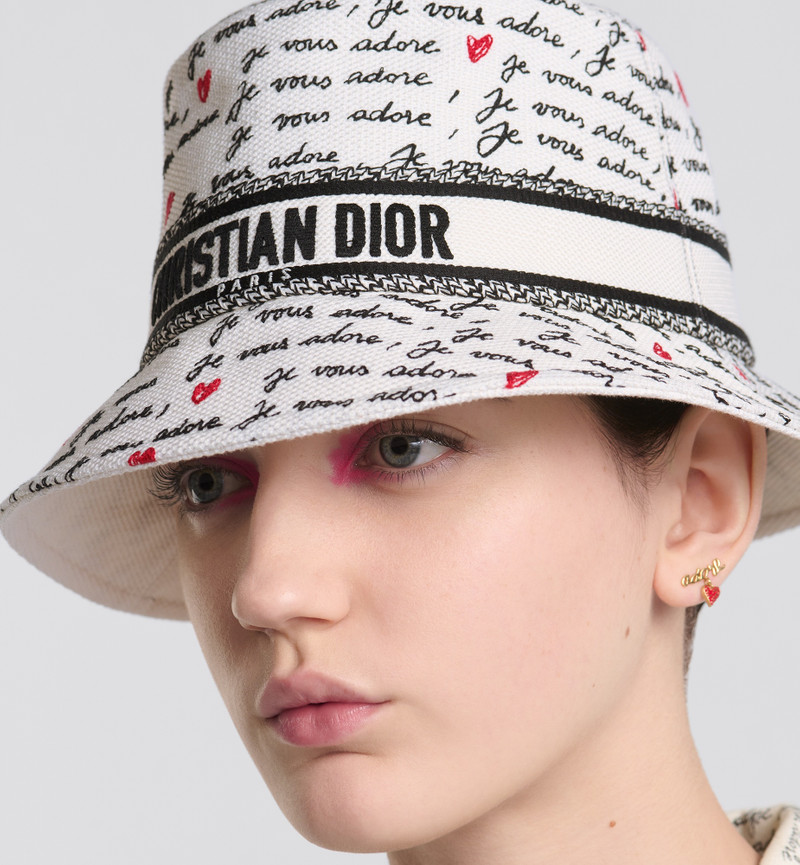 Dior Dioramour D-Bobby Small-Brim Bucket Hat outlook