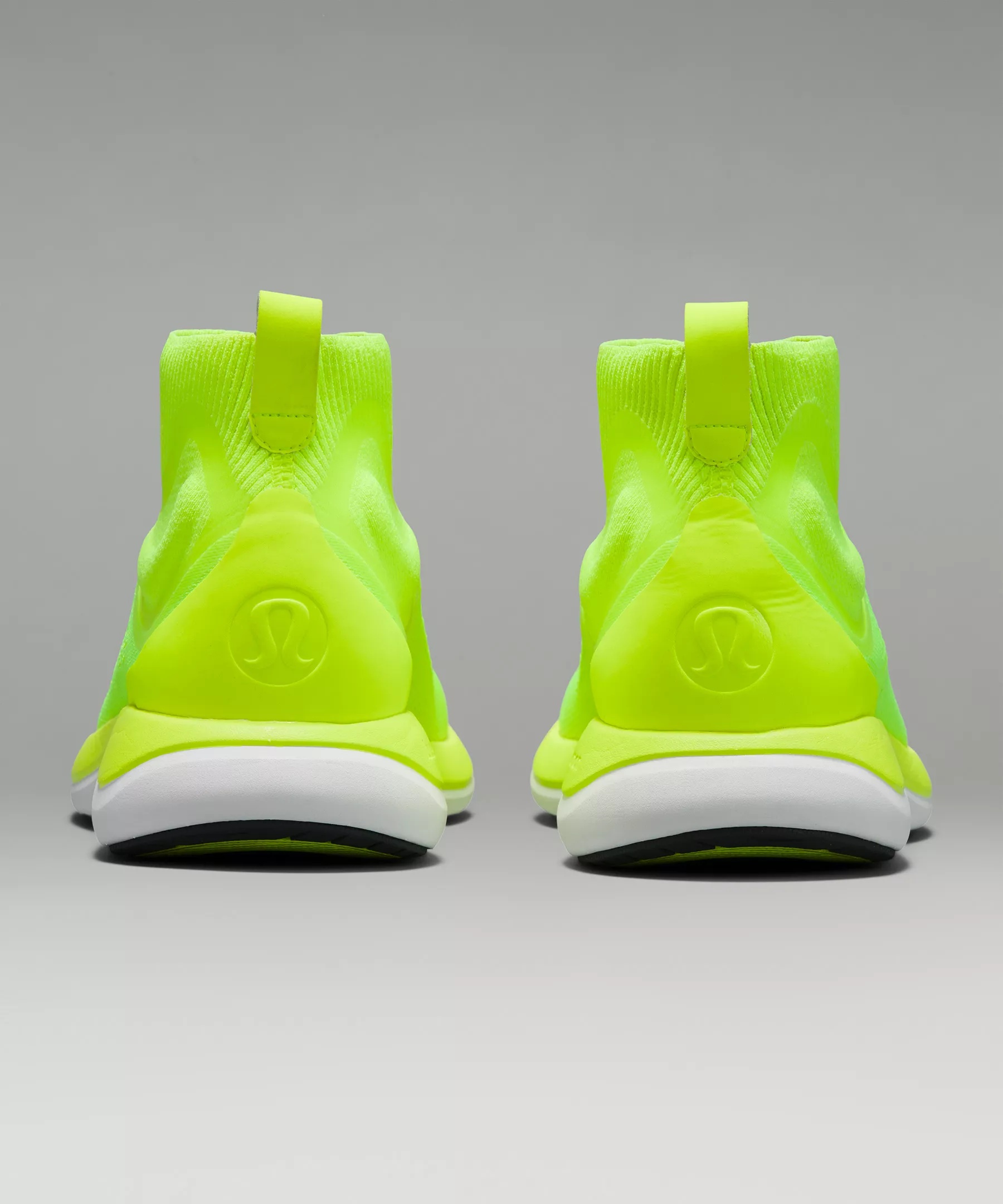 Women's Chargefeel Mid Workout Shoe - 6