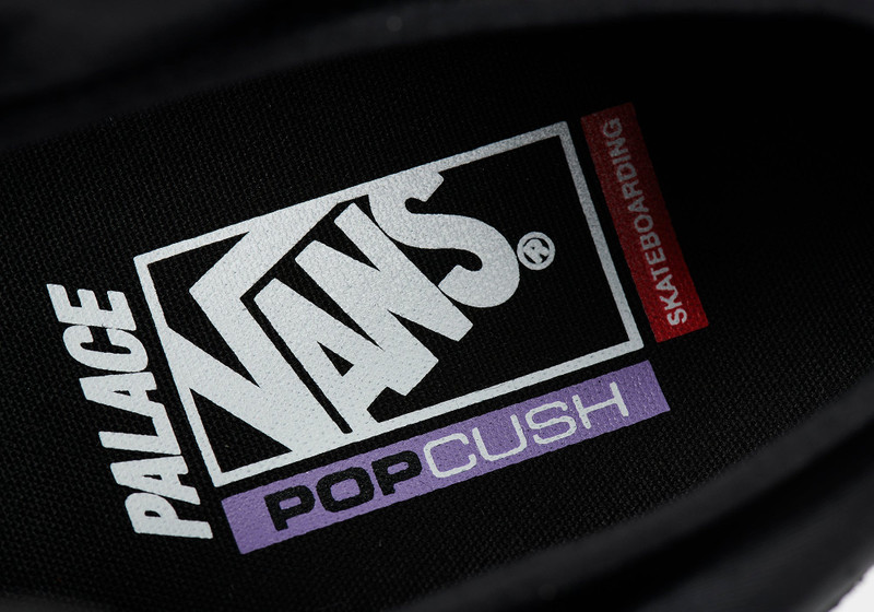 PALACE VANS LOW BLACK 8