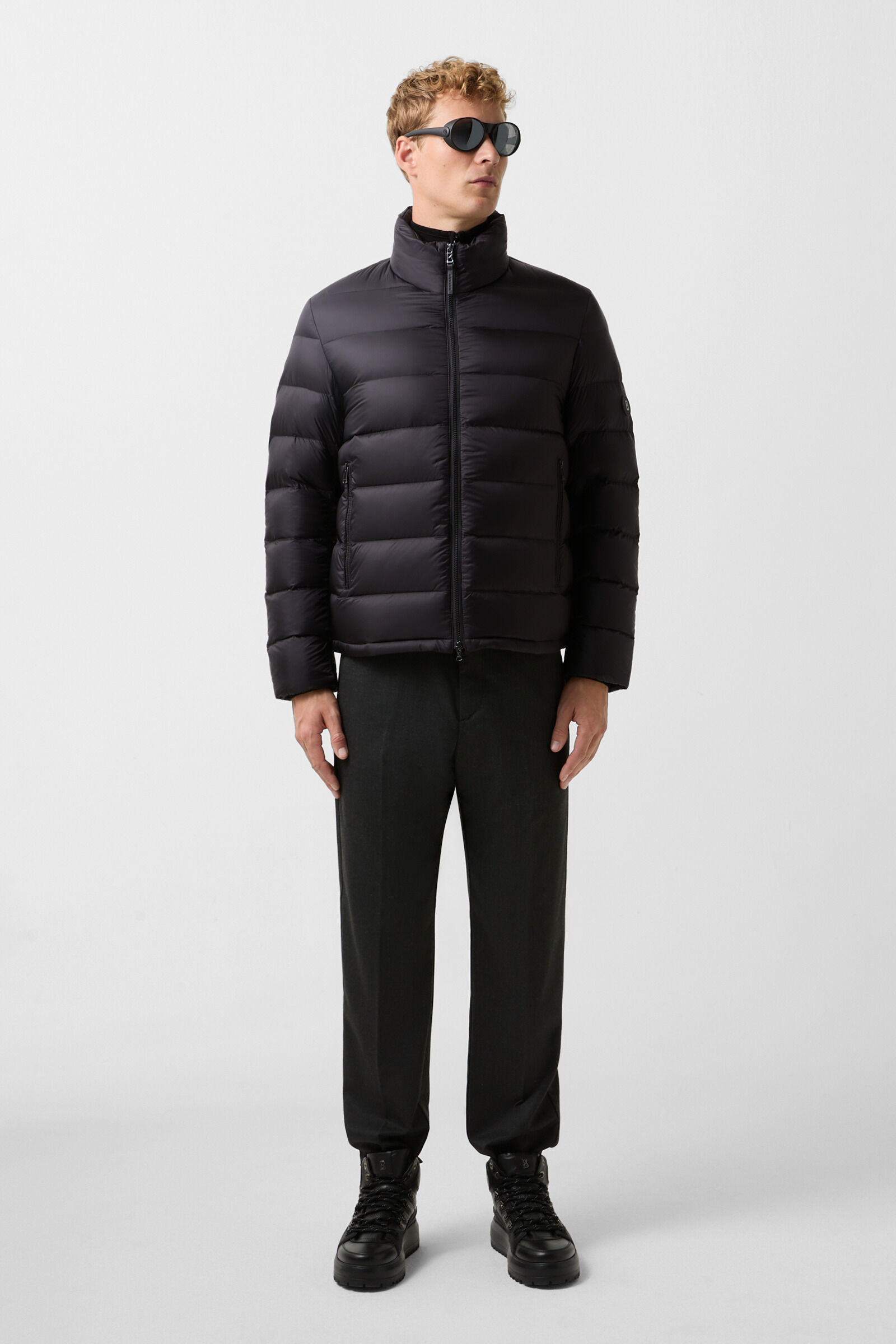 Hugh down jacket in Black - 4