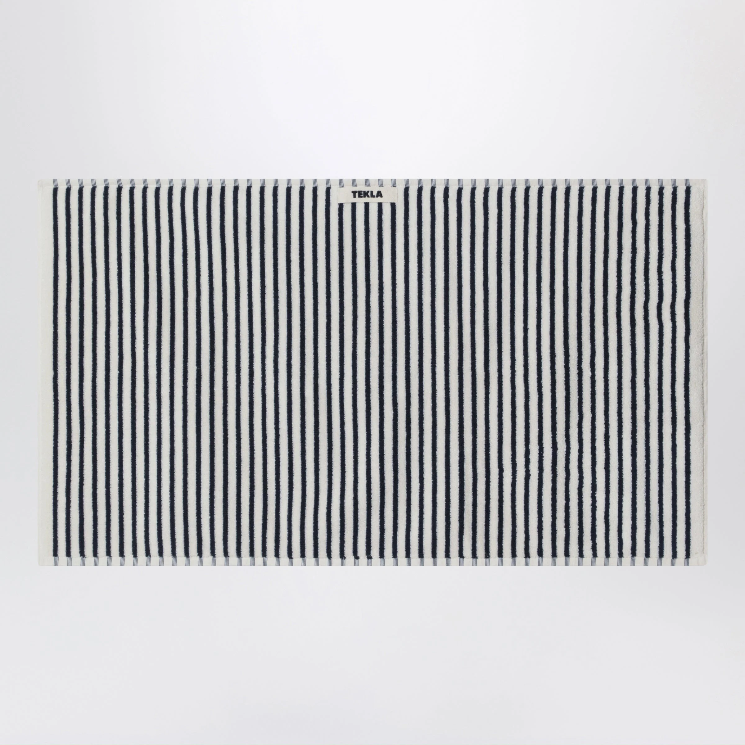 White striped towel 50x90 - 1