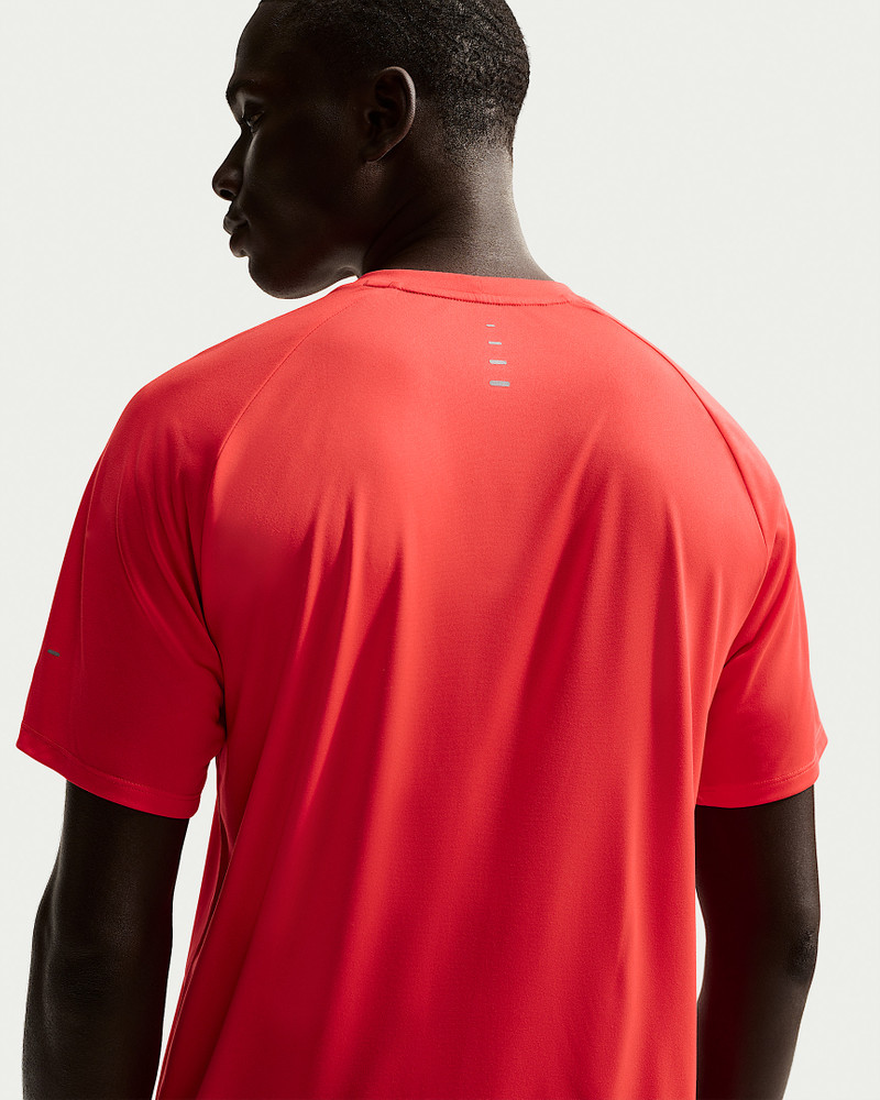 Nike Nike Stride Men's Dri-FIT ADV Short-Sleeve Running Top outlook