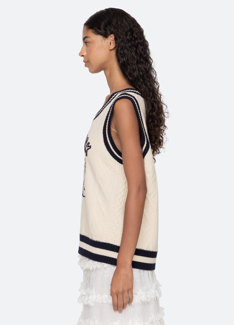 Maren Vest 4