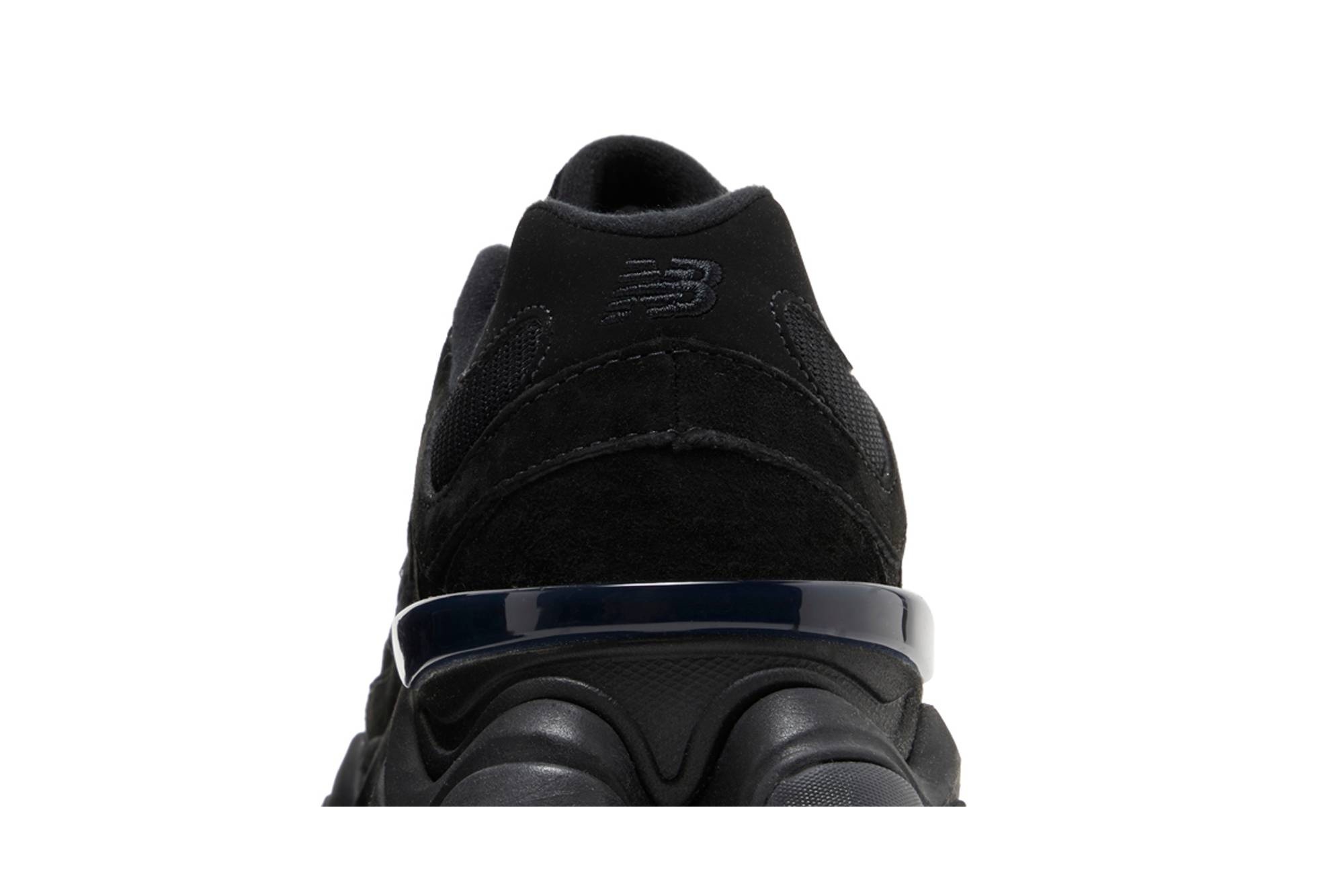 9060 'Triple Black' - 7