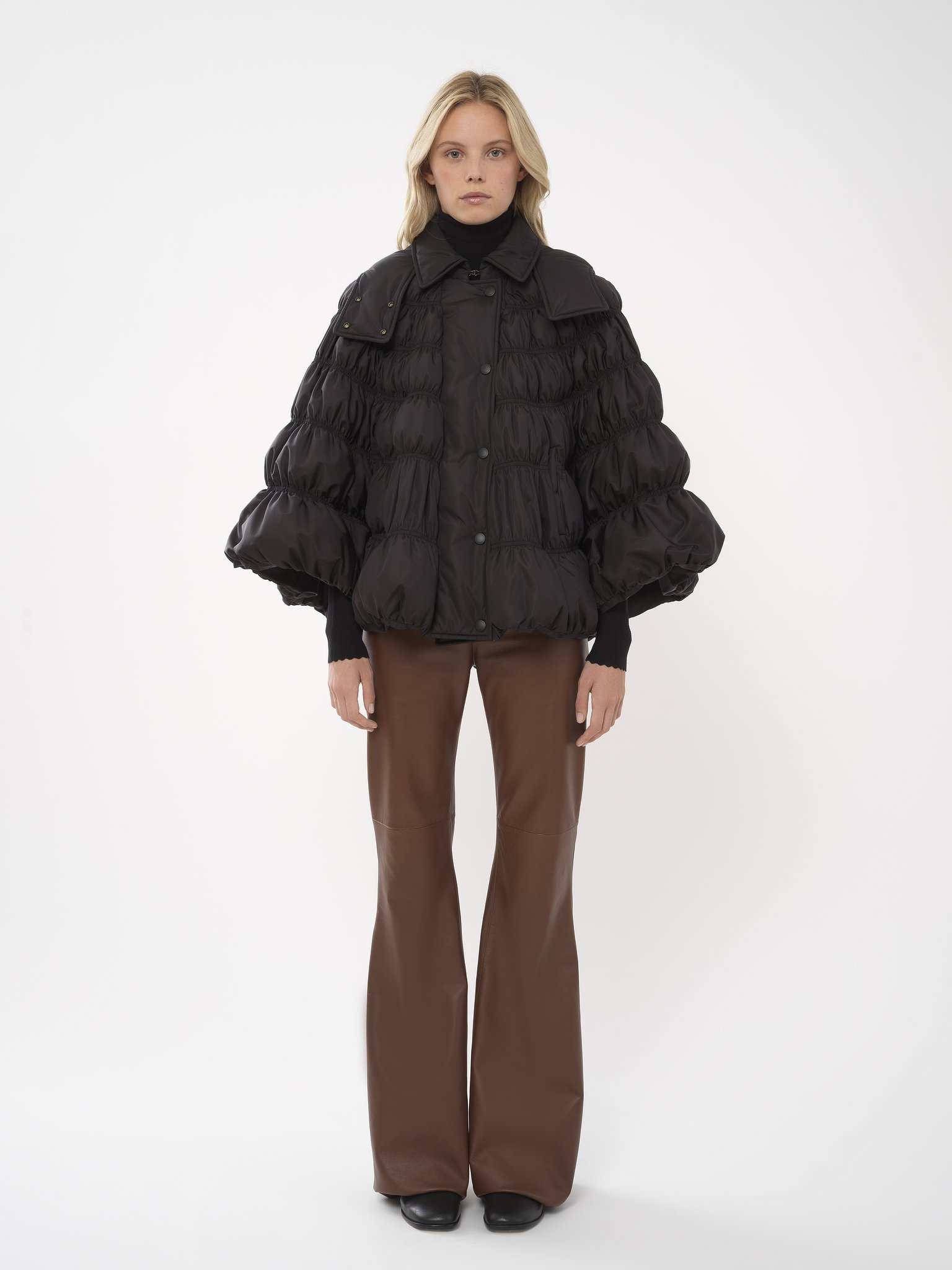 SHORT PUFFER CAPE COAT - 3