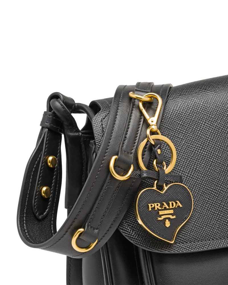 Saffiano And Metal Keychain Trick 3