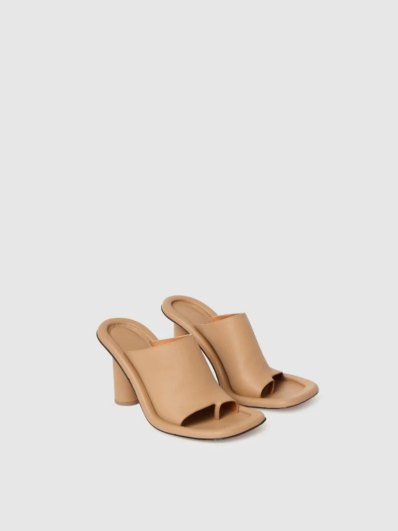 Ambush LEATHER CUSHION MULE outlook