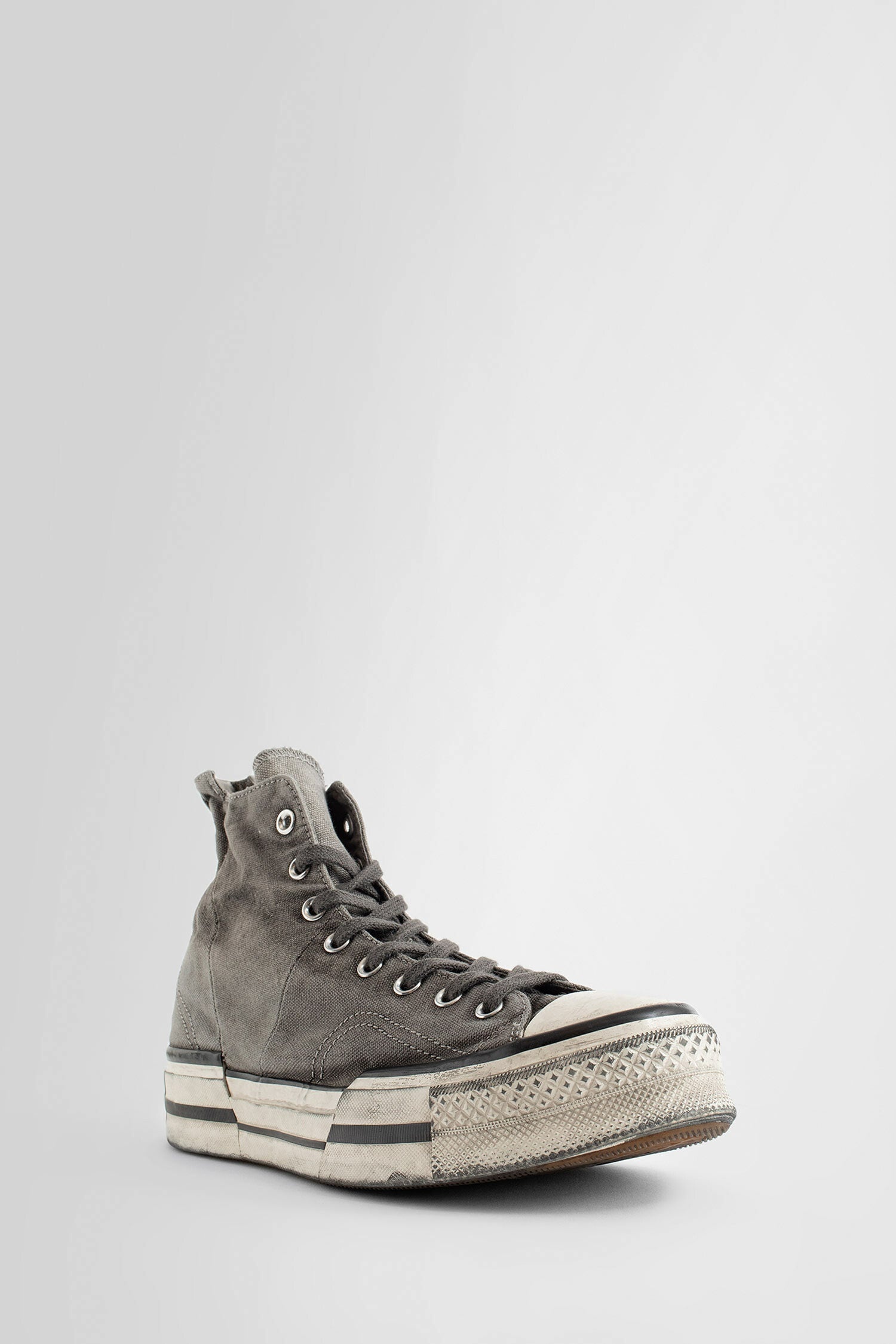 Chuck-70-Hi-Plus-Ltd-Sneakers - 2