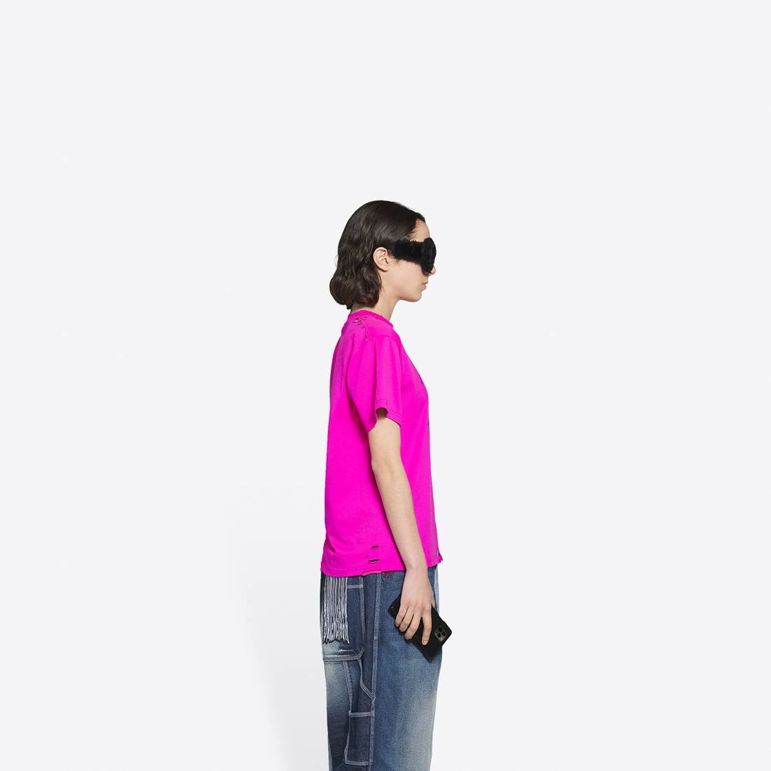 This Is Not Small Fit T-shirt in Pink/black - 4