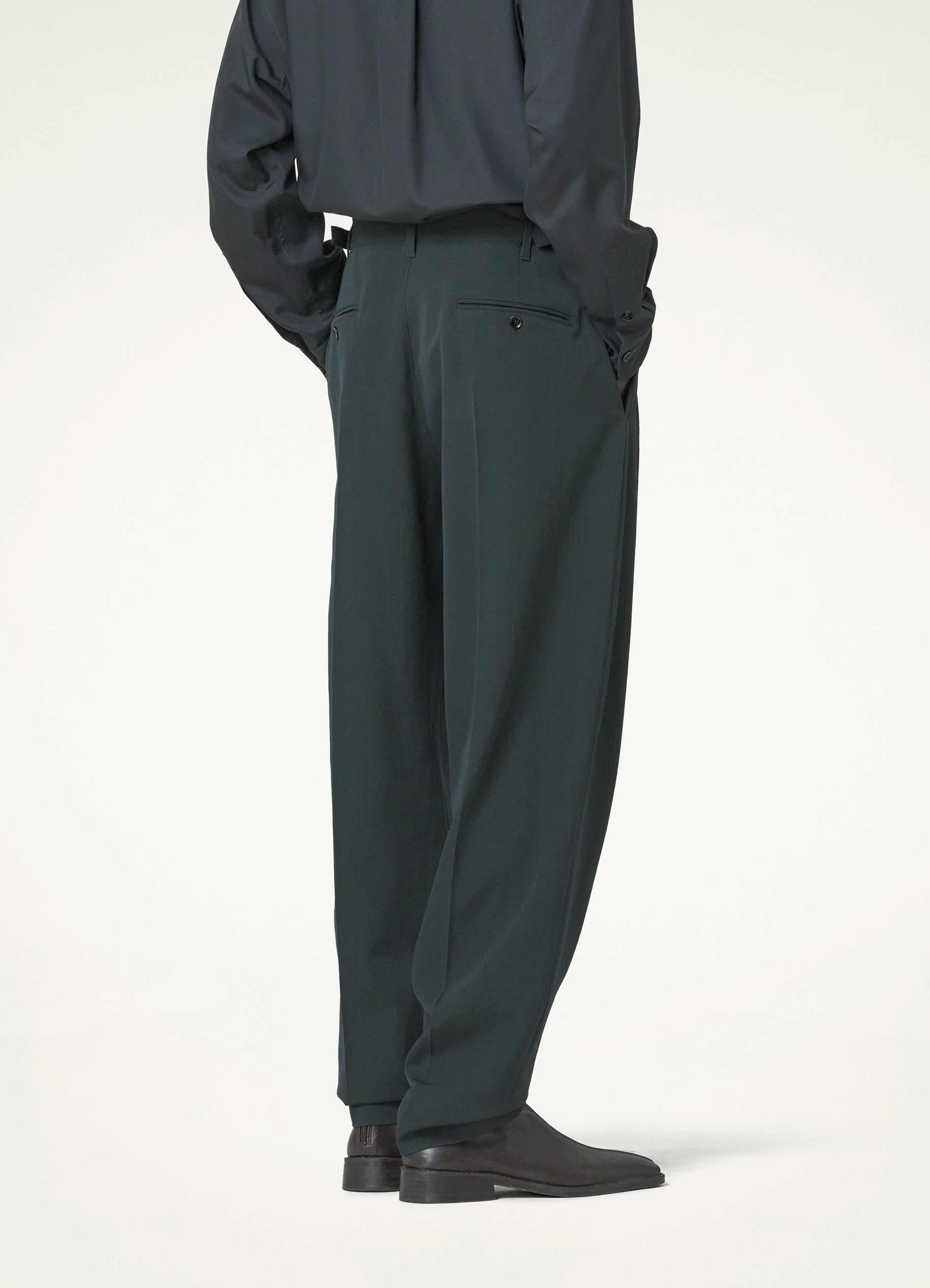 PLEATED TAPERED PANTS - 4