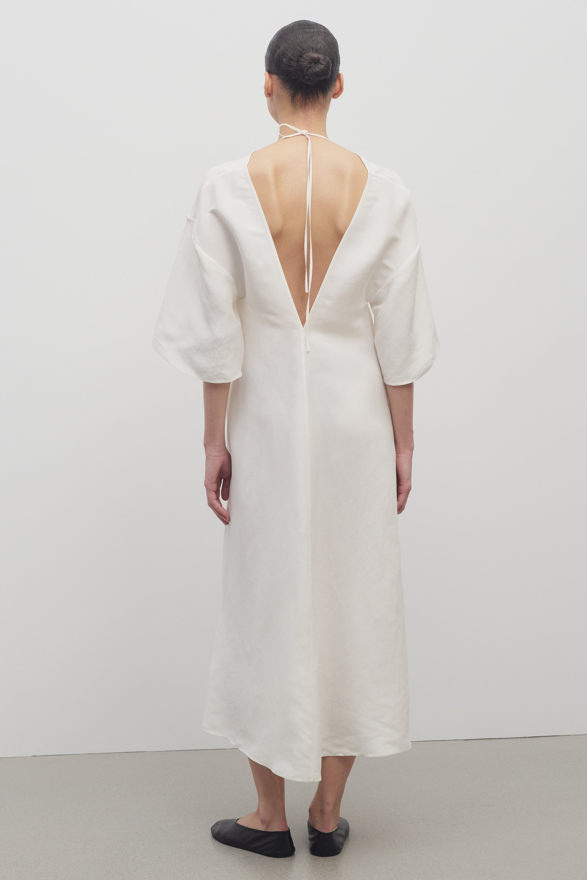 Mia Dress in Silk - 5