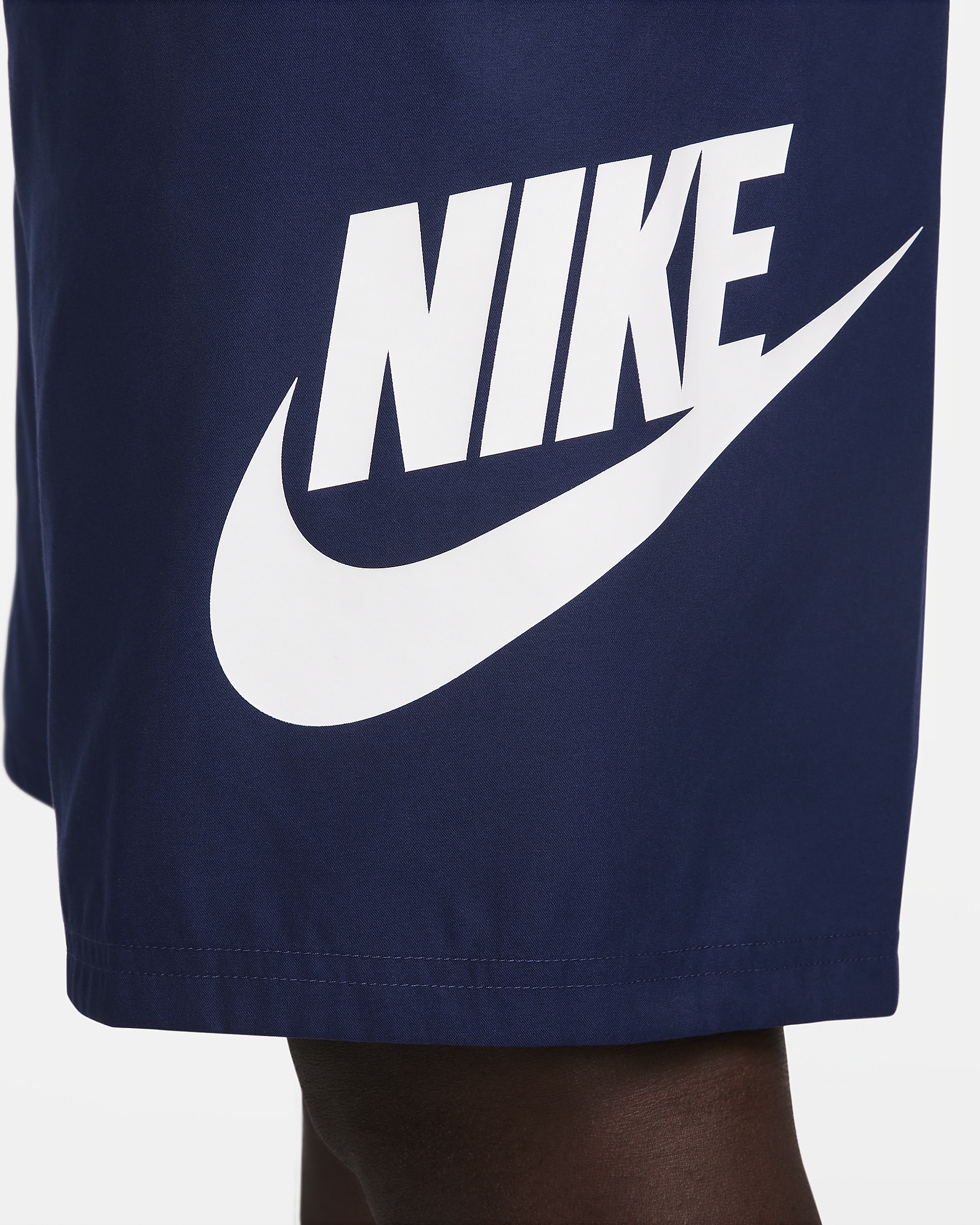 Nike Club Men's Woven Shorts - 6