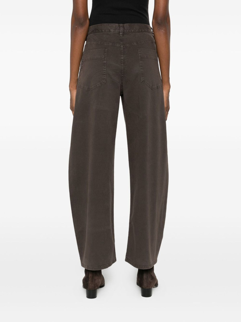 concealed-fastening trousers 4