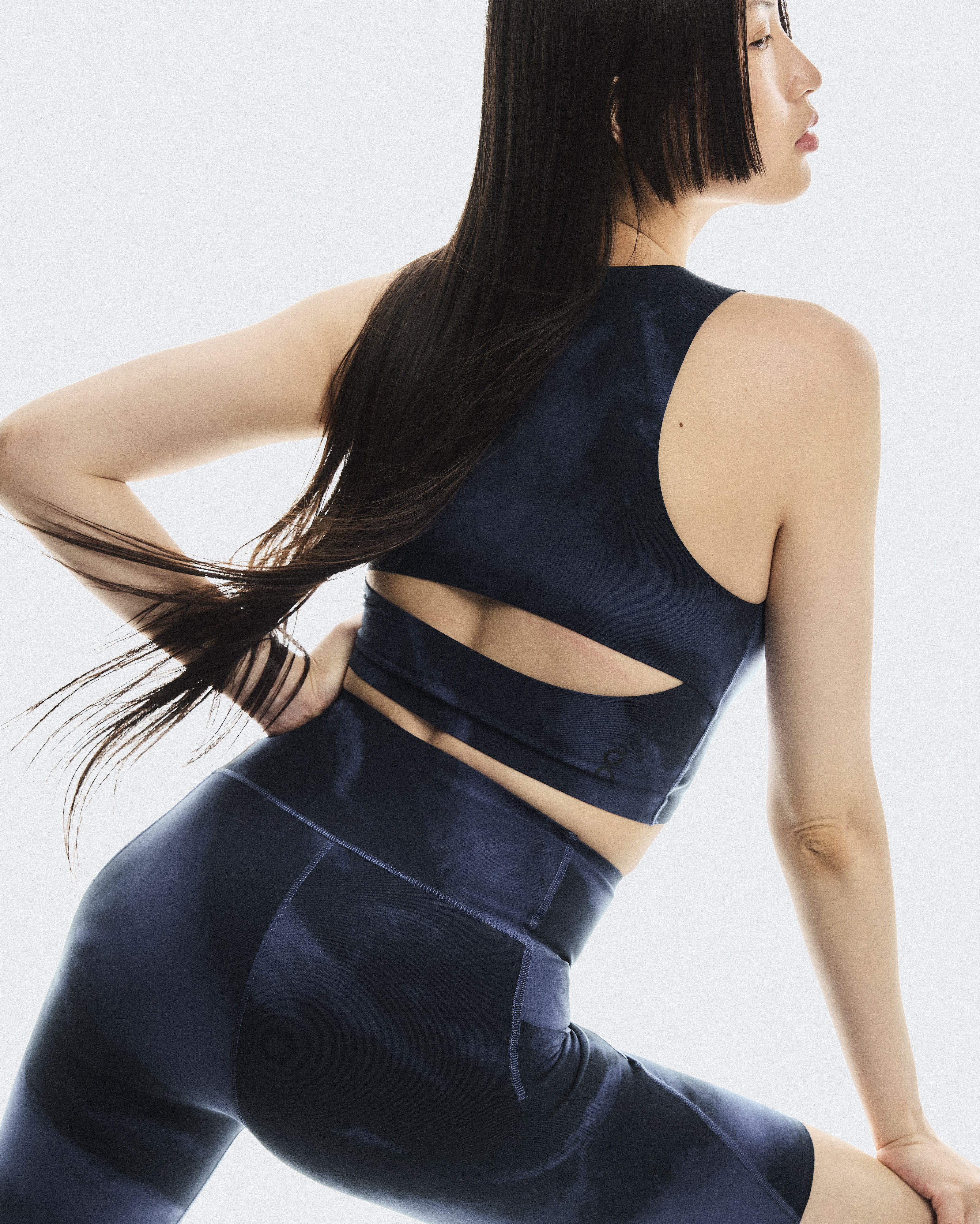 Studio Open Back Crop - 4