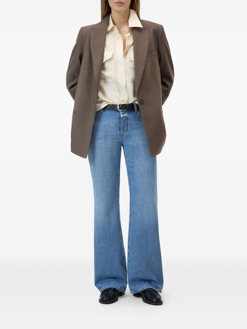 CLOSED Gillan jeans outlook