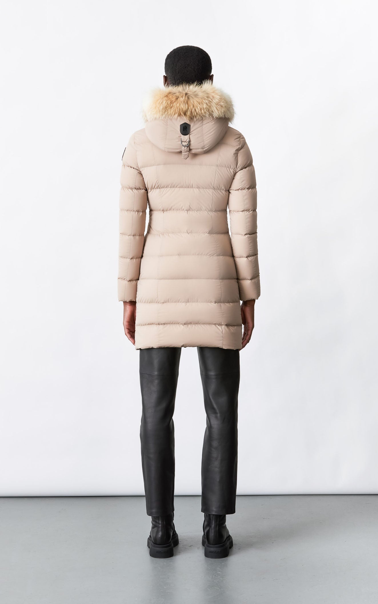 CALLA AGILE-360 stretch light down coat with natural fur collar - 4