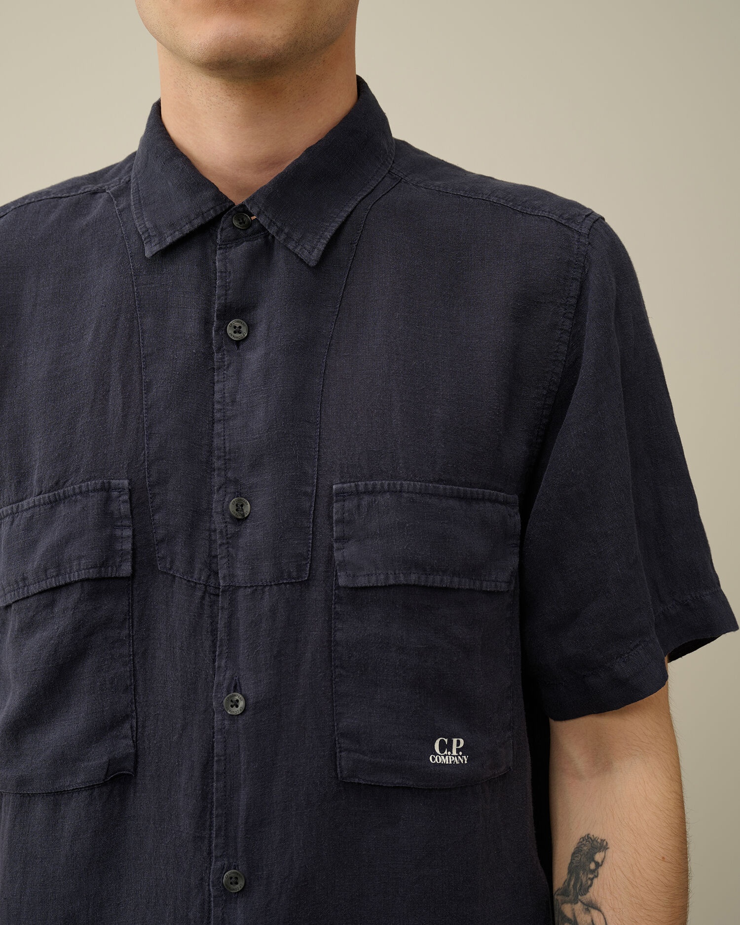 Linen Short Sleeved Shirt - 4