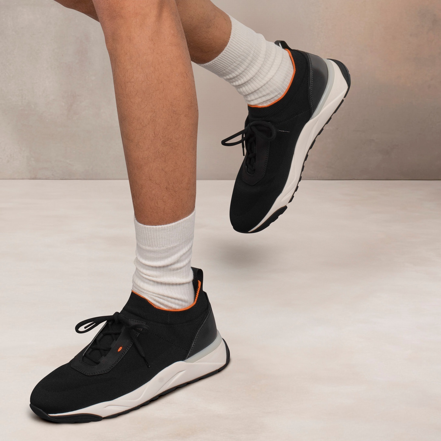 ★Santoni★Men's Richard Sneaker★Black Santoni - Black Nappa Leather Soft Low-Top Sneaker