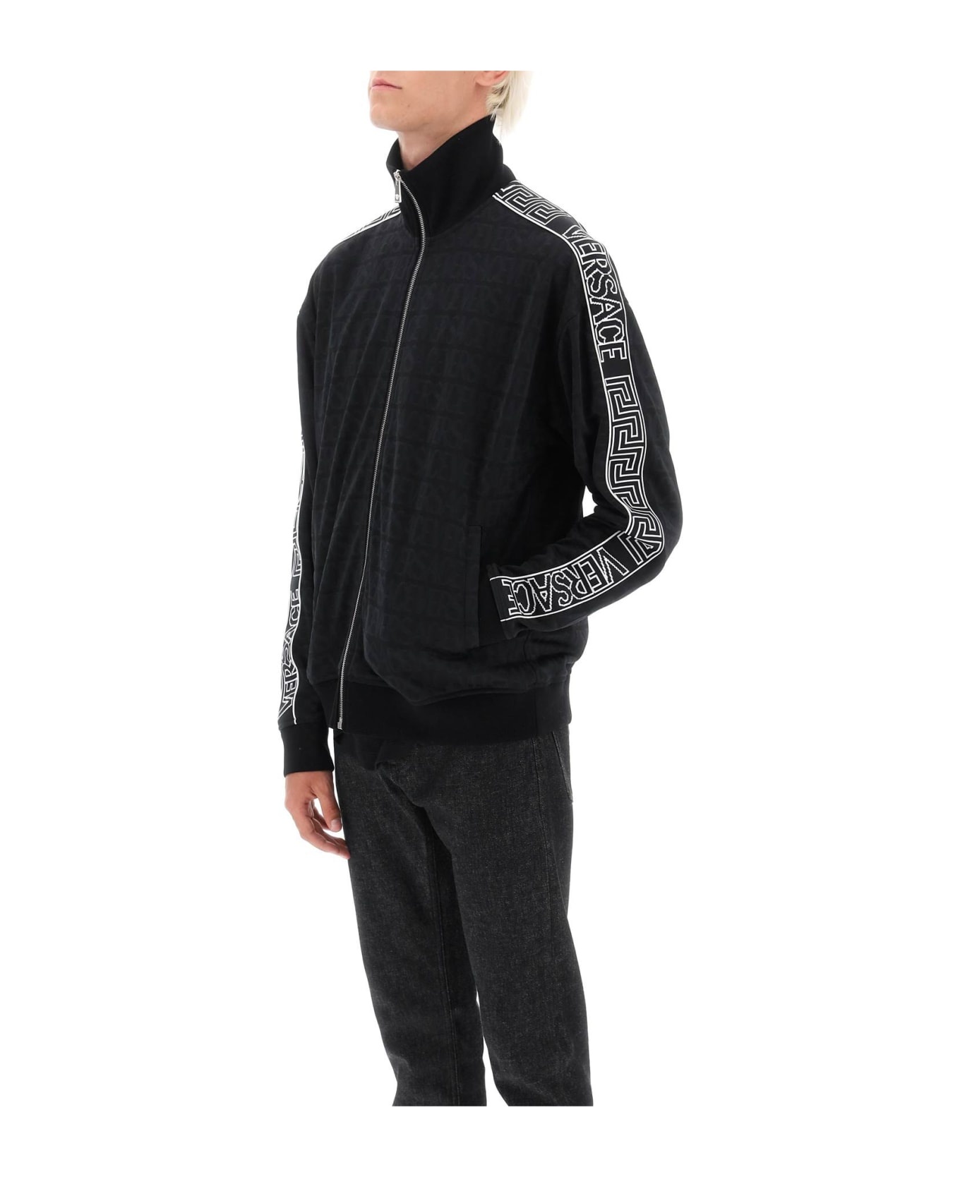 Sweatshirt With Logo - 4