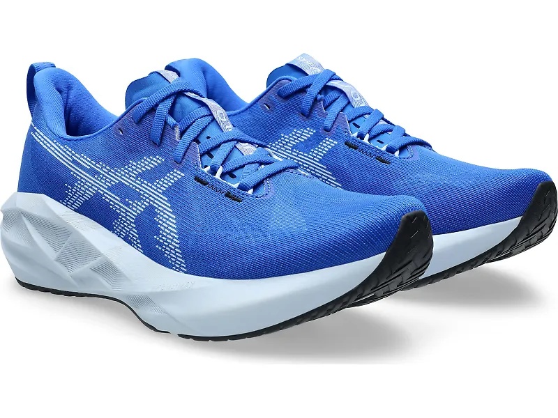 ASICS Novablast 5 - 6
