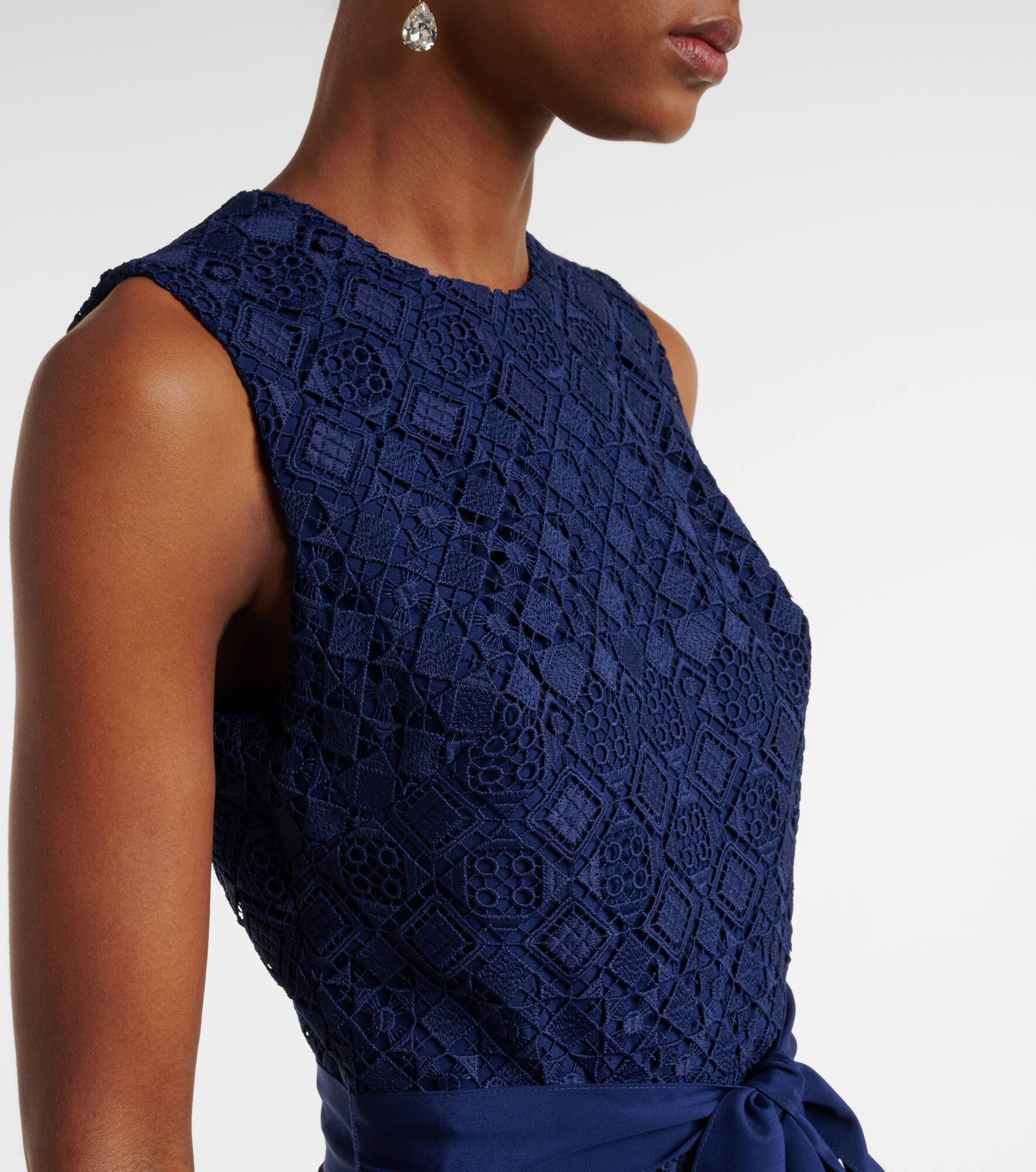 Bow-detail macramé midi dress - 4