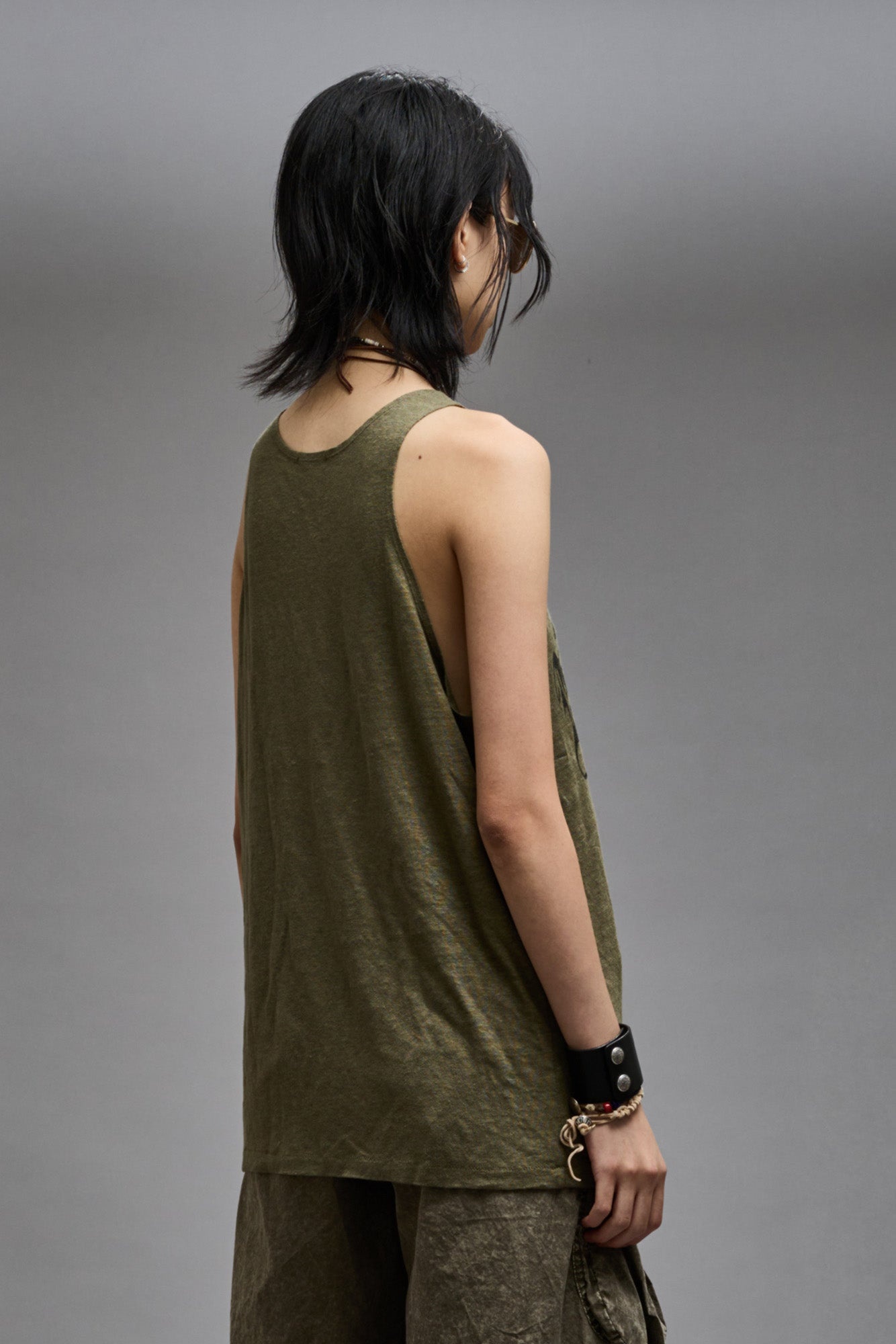 NEW YORK RELAXED TANK - OLIVE - 6