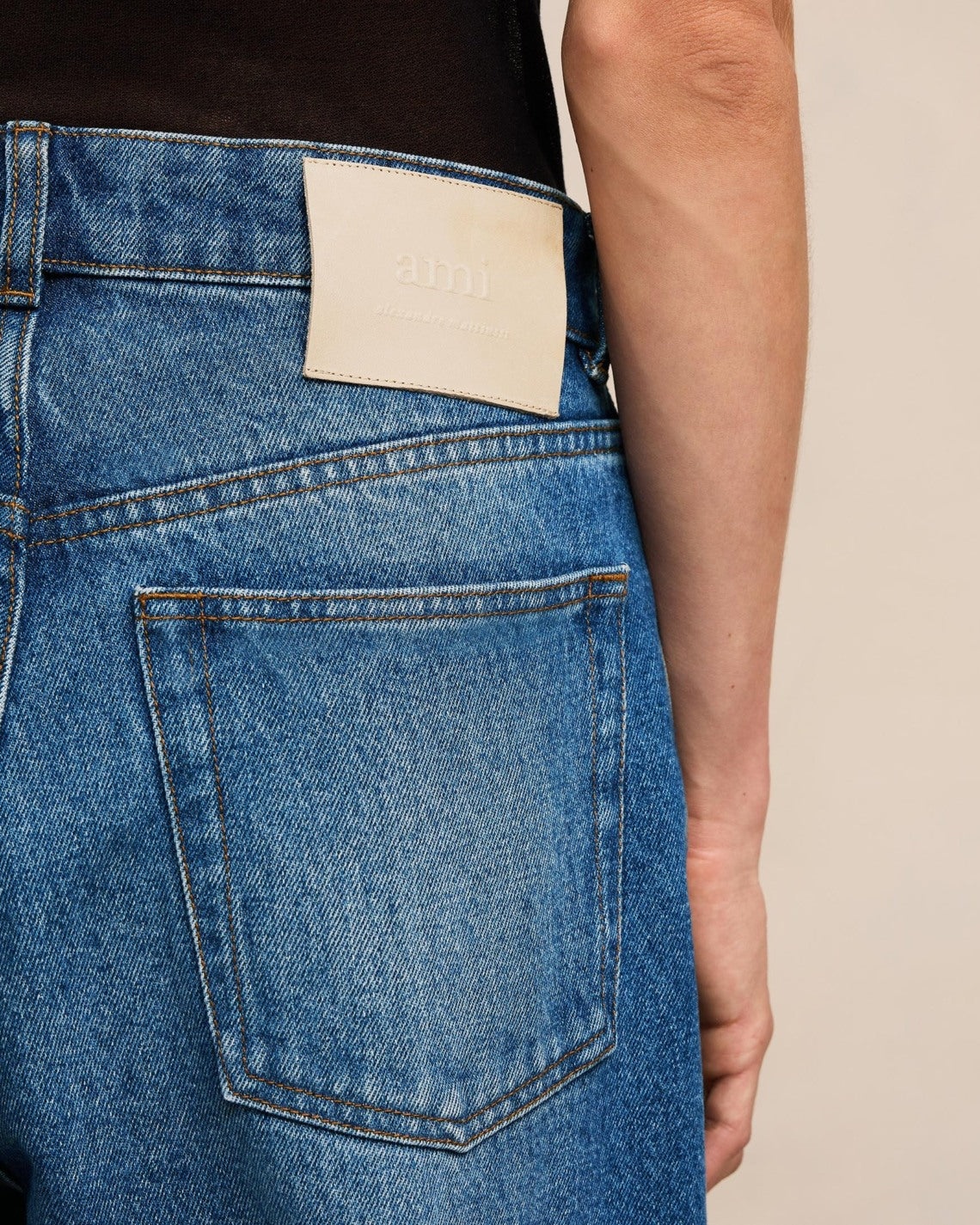 LOOSE FIT JEANS - 5