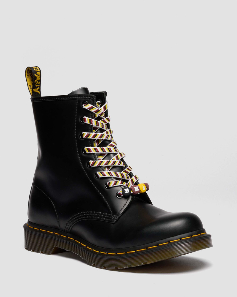 Dr. Martens Friendship Charm Laces 140cm / 8-10 Eye outlook