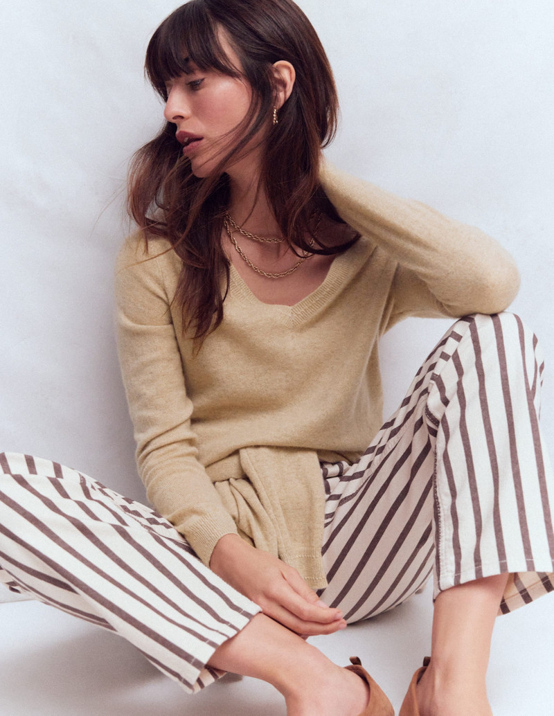 Eva Cashmere V-Neck Sweater-Chinchilla Melange 1
