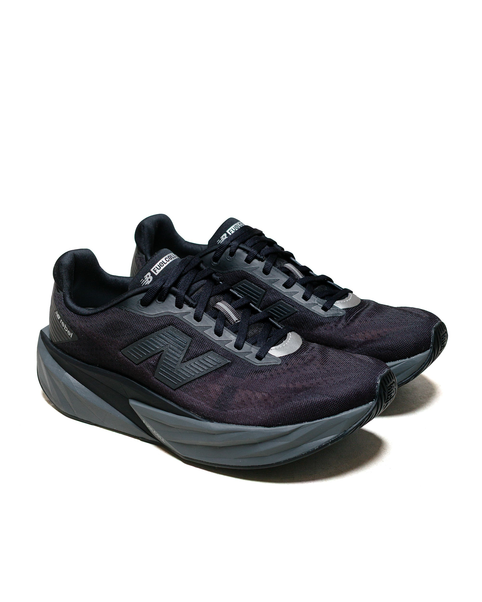 MFCXLC5 FuelCell Rebel v5 Black/Grey - 2