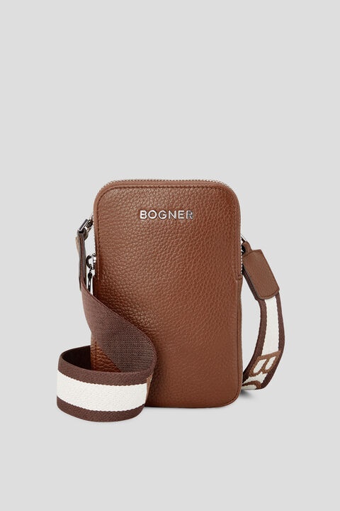 Andermatt Johanna Smartphone pouch in Cognac - 1