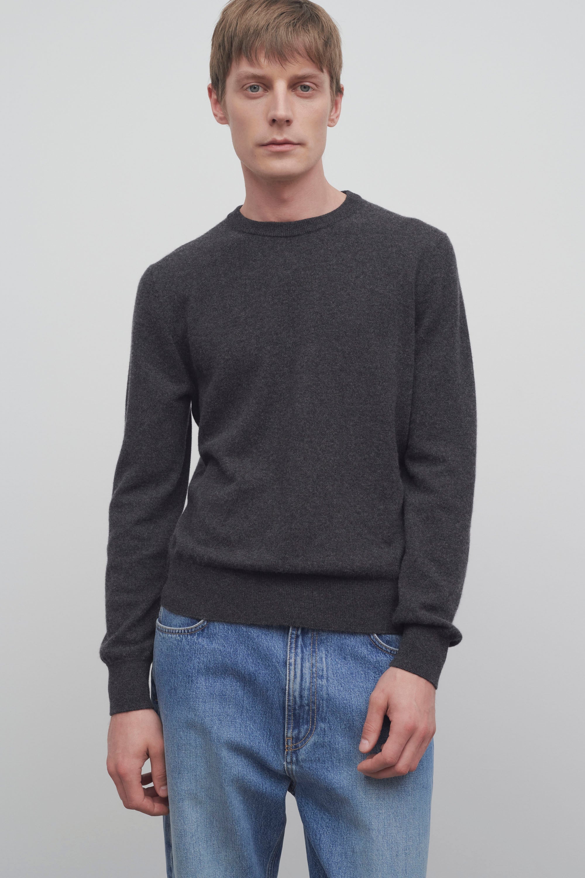 Benji Sweater in Cashmere - 3