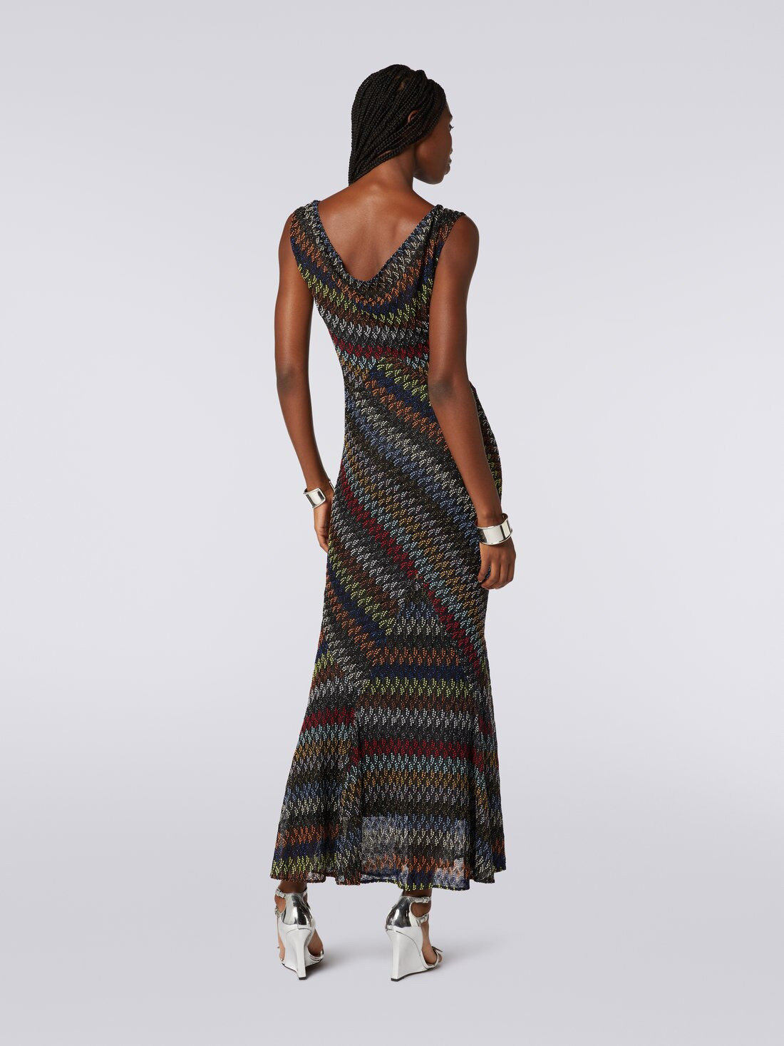 Long lamé viscose V-neck dress - 4