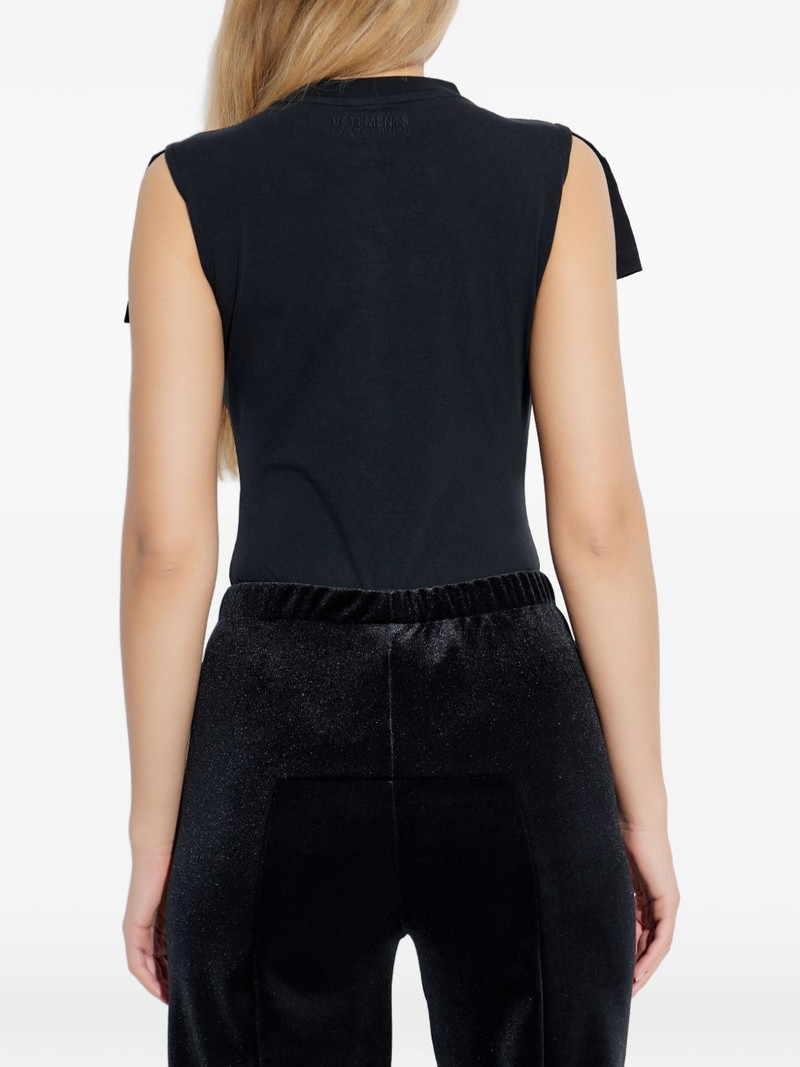 appliqué body 4