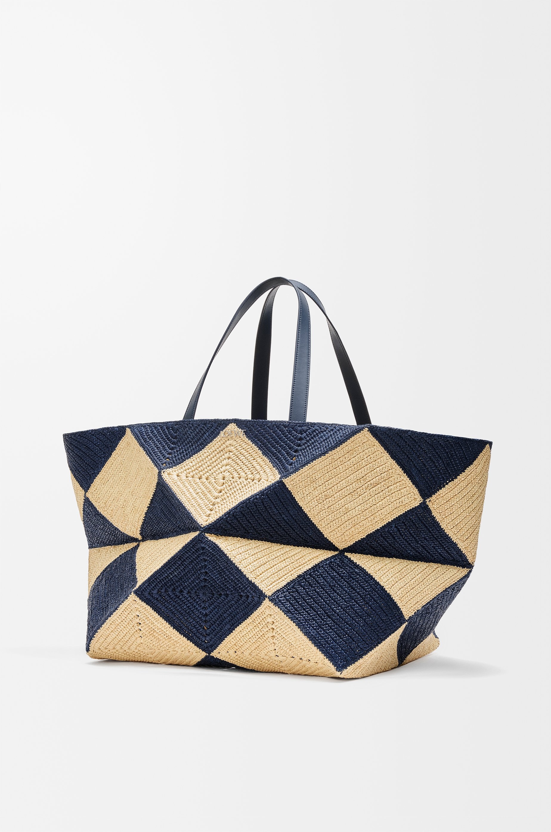 XXL Puzzle Fold tote in raffia - 4