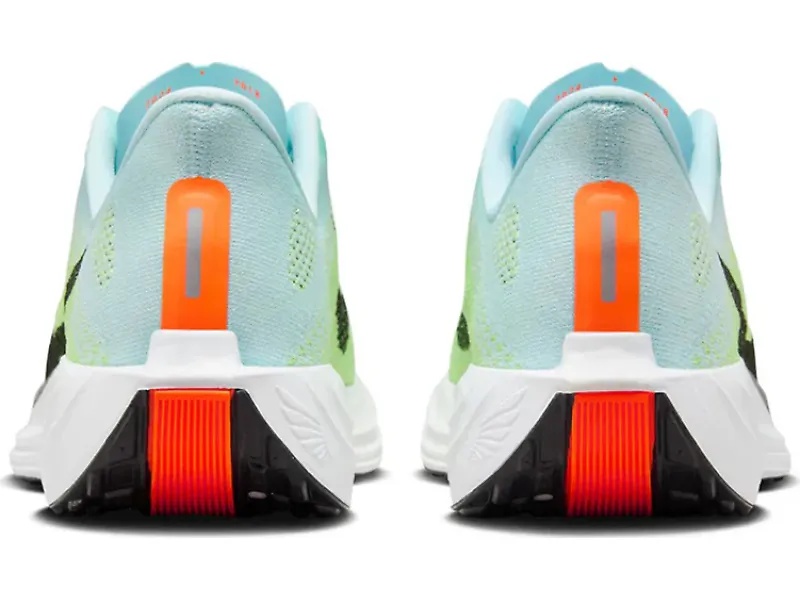 Nike Pegasus Plus - 4