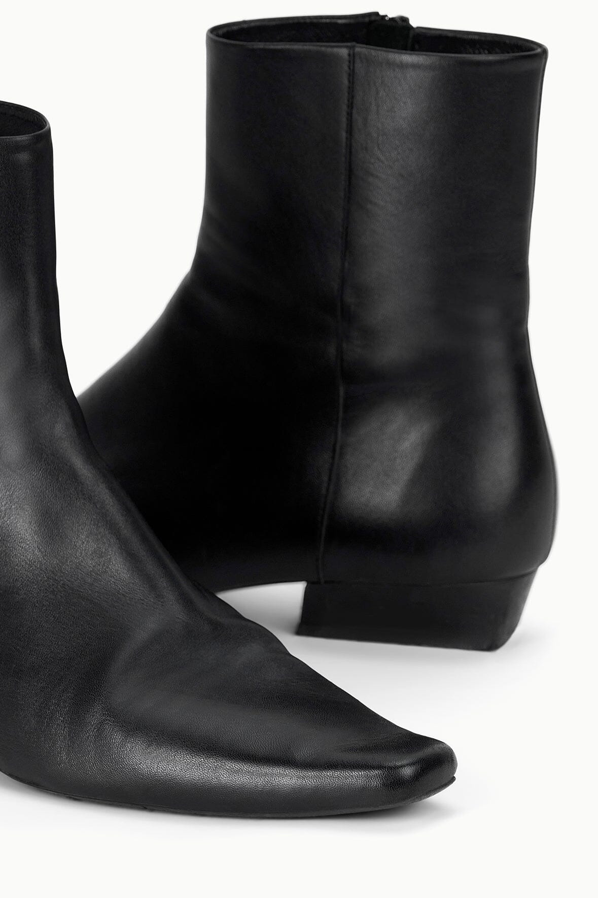 STAUD WALLY FLAT ANKLE BOOT BLACK - 7