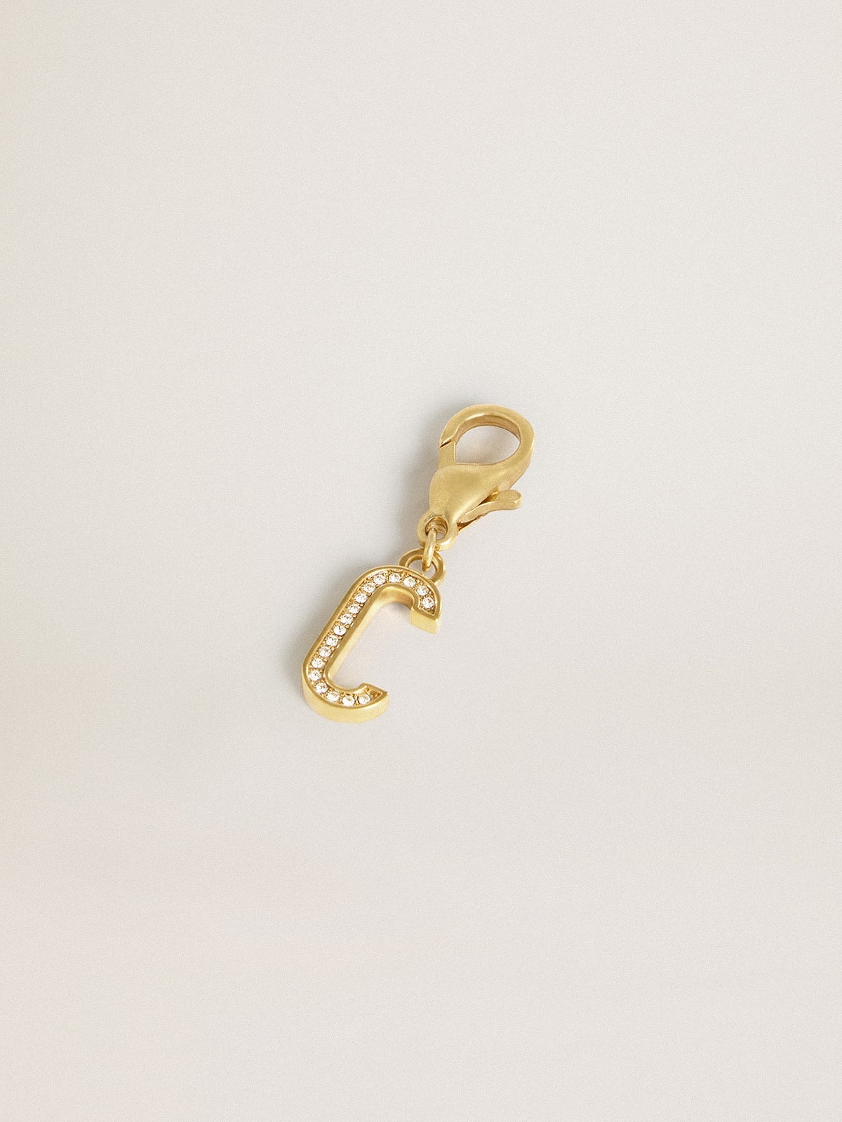 Letter C charm in gold-colored brass with crystals - 2