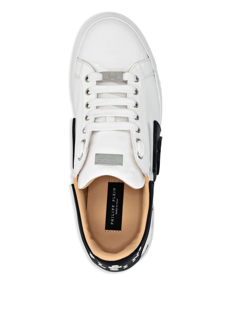 Hexagon Lo-Top sneakers 3