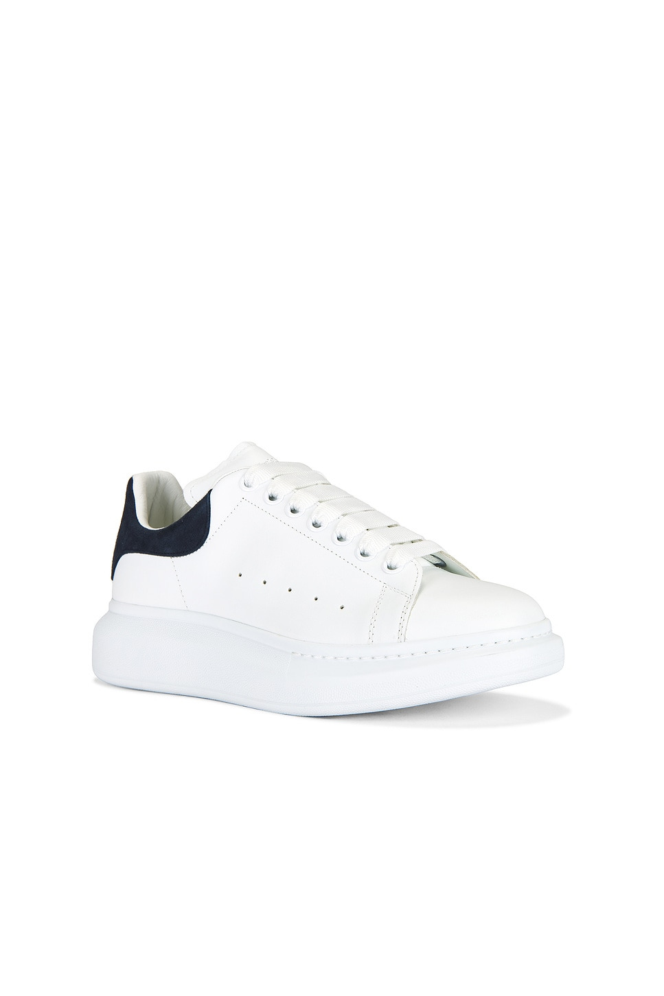 Oversized Sneaker - 2