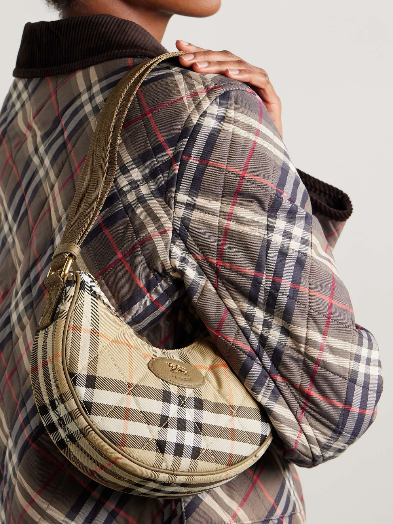 Leather-trimmed quilted checked twill shoulder bag Sand - 2