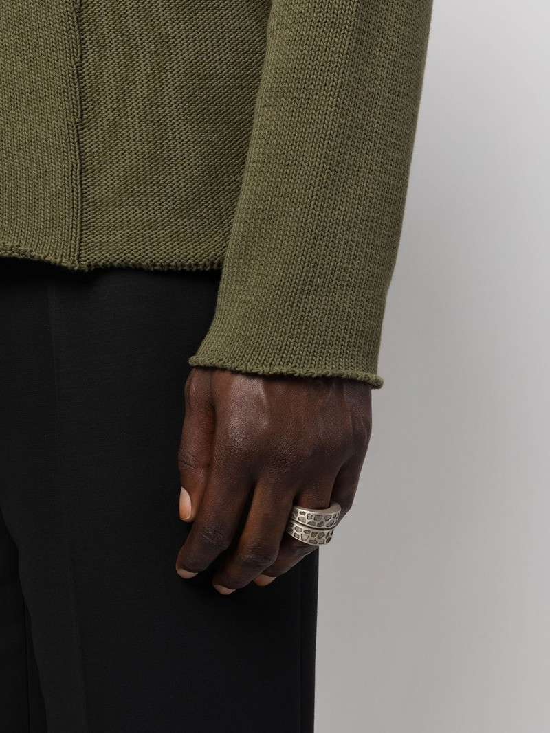 Parts of Four Crevice sterling silver ring outlook